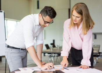 Gestión de crisis en redes sociales en la industria hotelera: Clave para la reputación y la fidelización