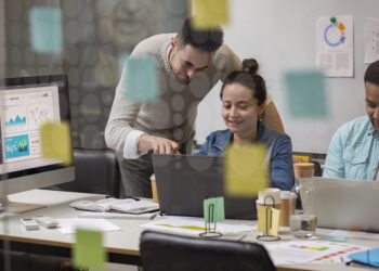 Cambiar de agencia cada 2 o 3 años es más un peligro que un beneficio.